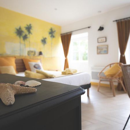 Escale De Gerbold Bed and Breakfast Gratot Εξωτερικό φωτογραφία