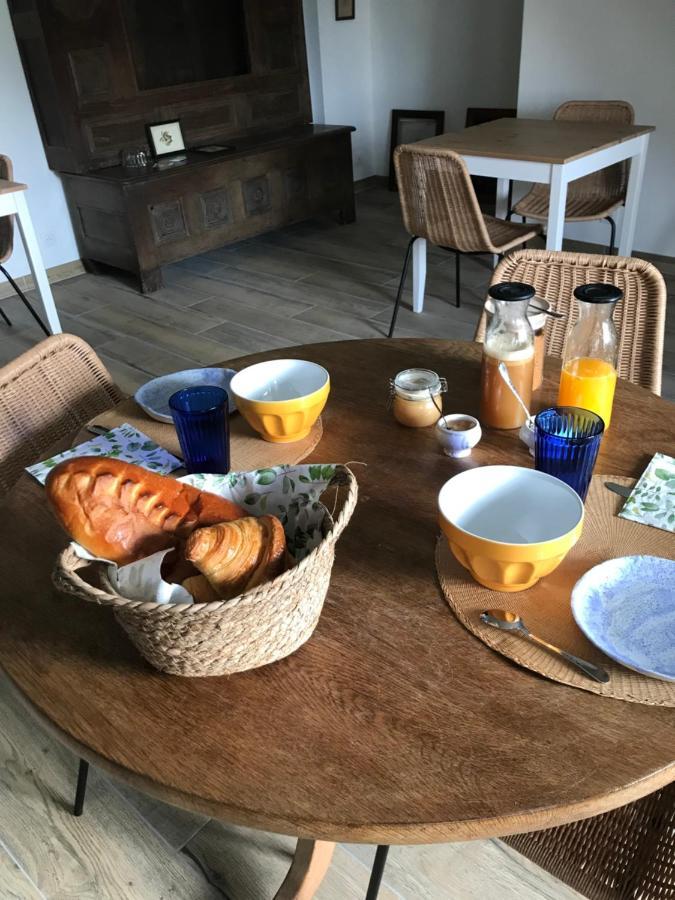 Escale De Gerbold Bed and Breakfast Gratot Εξωτερικό φωτογραφία
